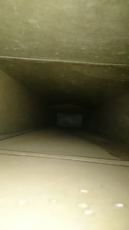 Clean air duct after service